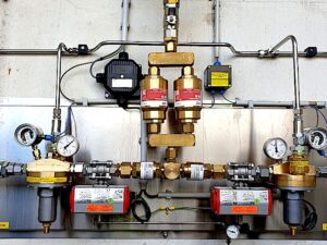Exemple de raccordements gaz avec des pièces diverses réalisé par Mitéa